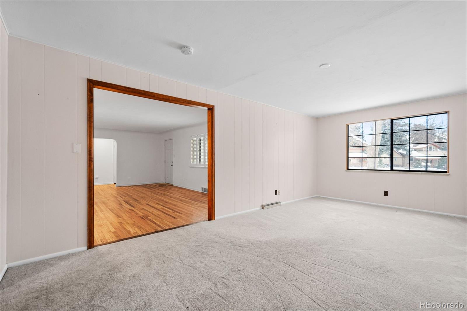 1876 S Chester Circle