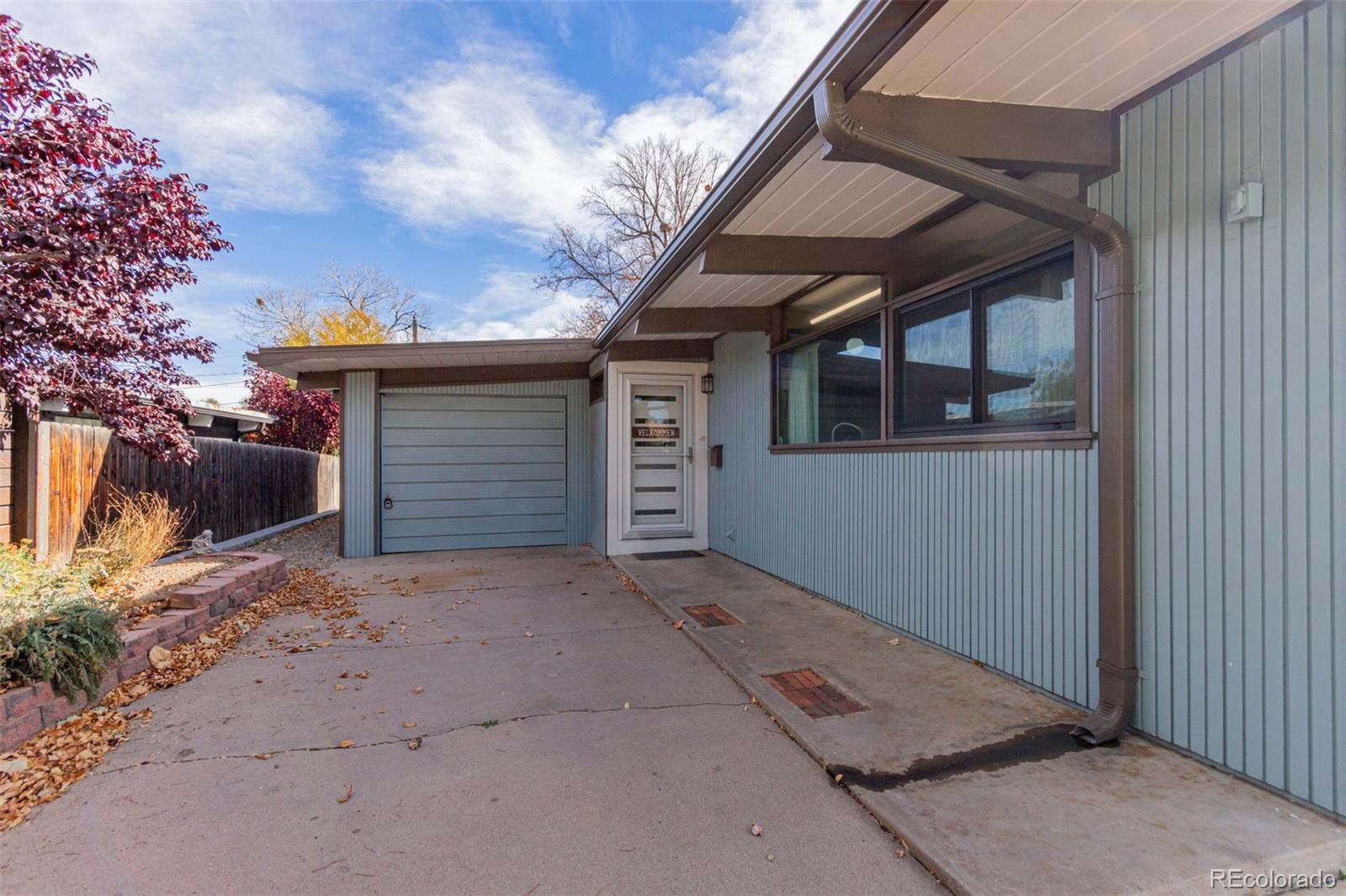 1310 S Dahlia Street