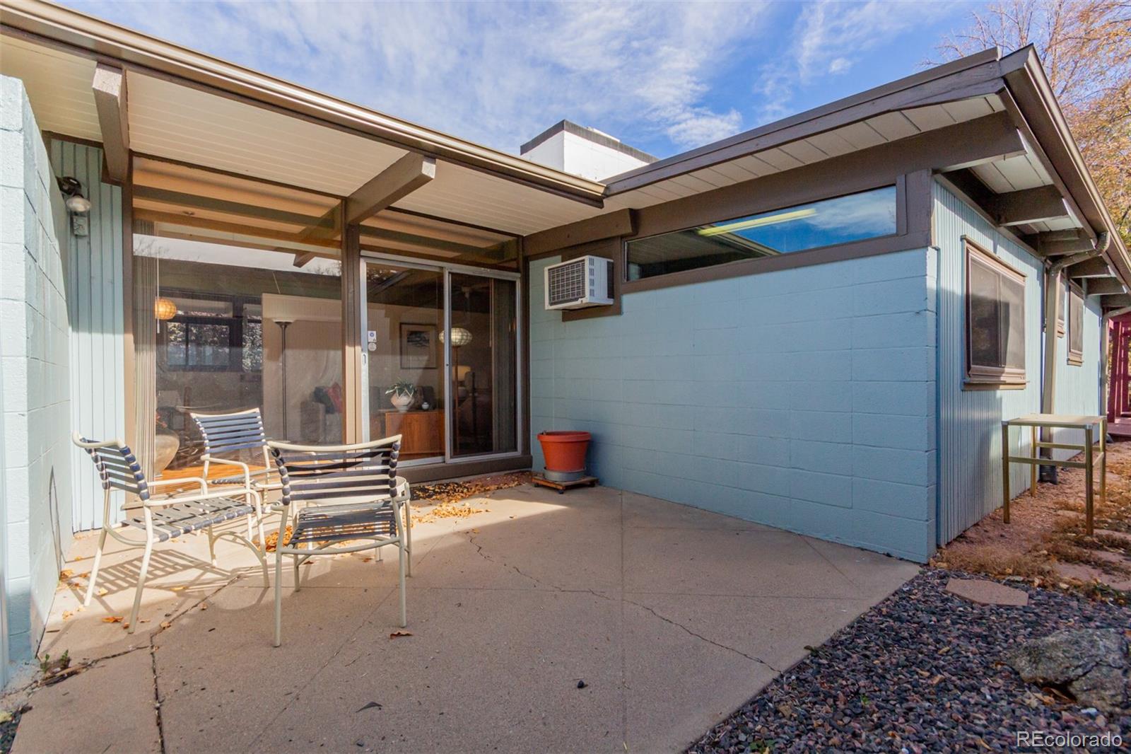 1310 S Dahlia Street