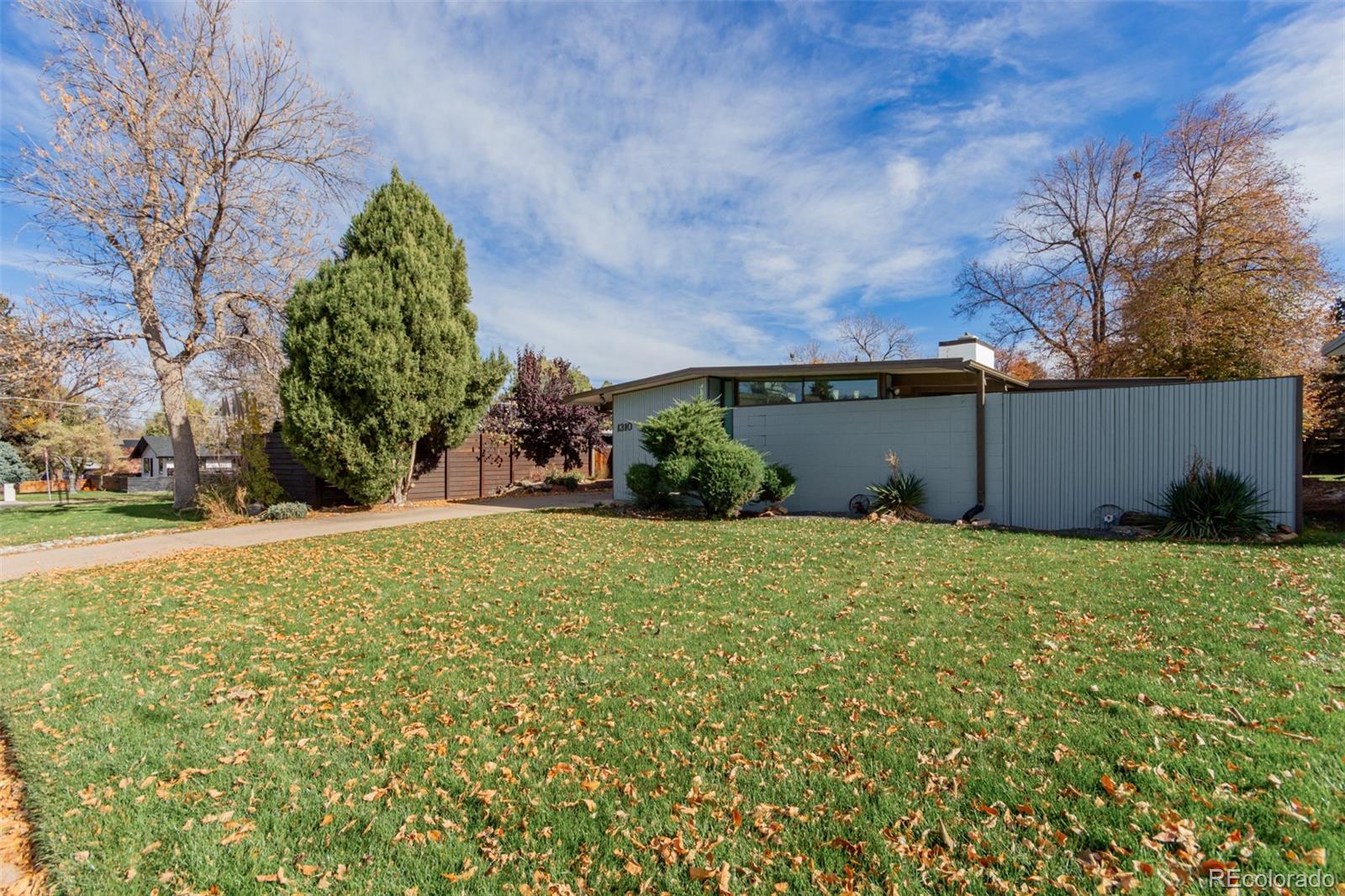 1310 S Dahlia Street