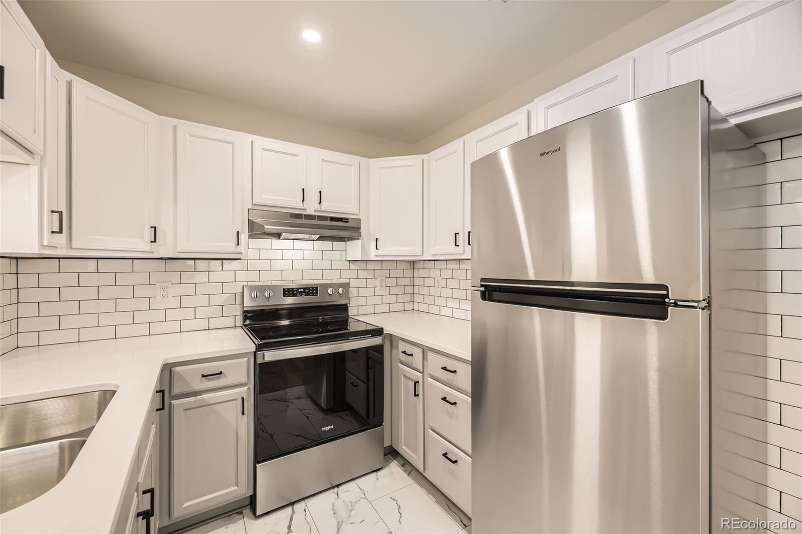 3200 S Federal Boulevard Unit: 5