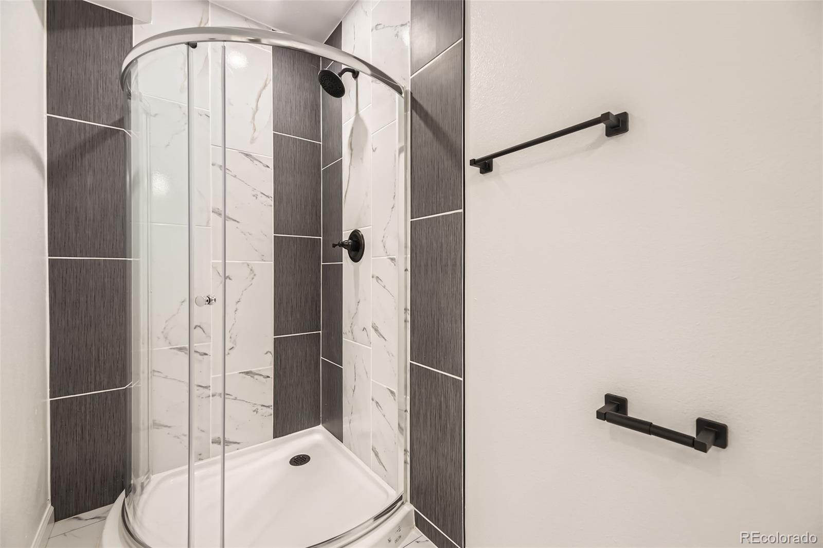 3200 S Federal Boulevard Unit: 5