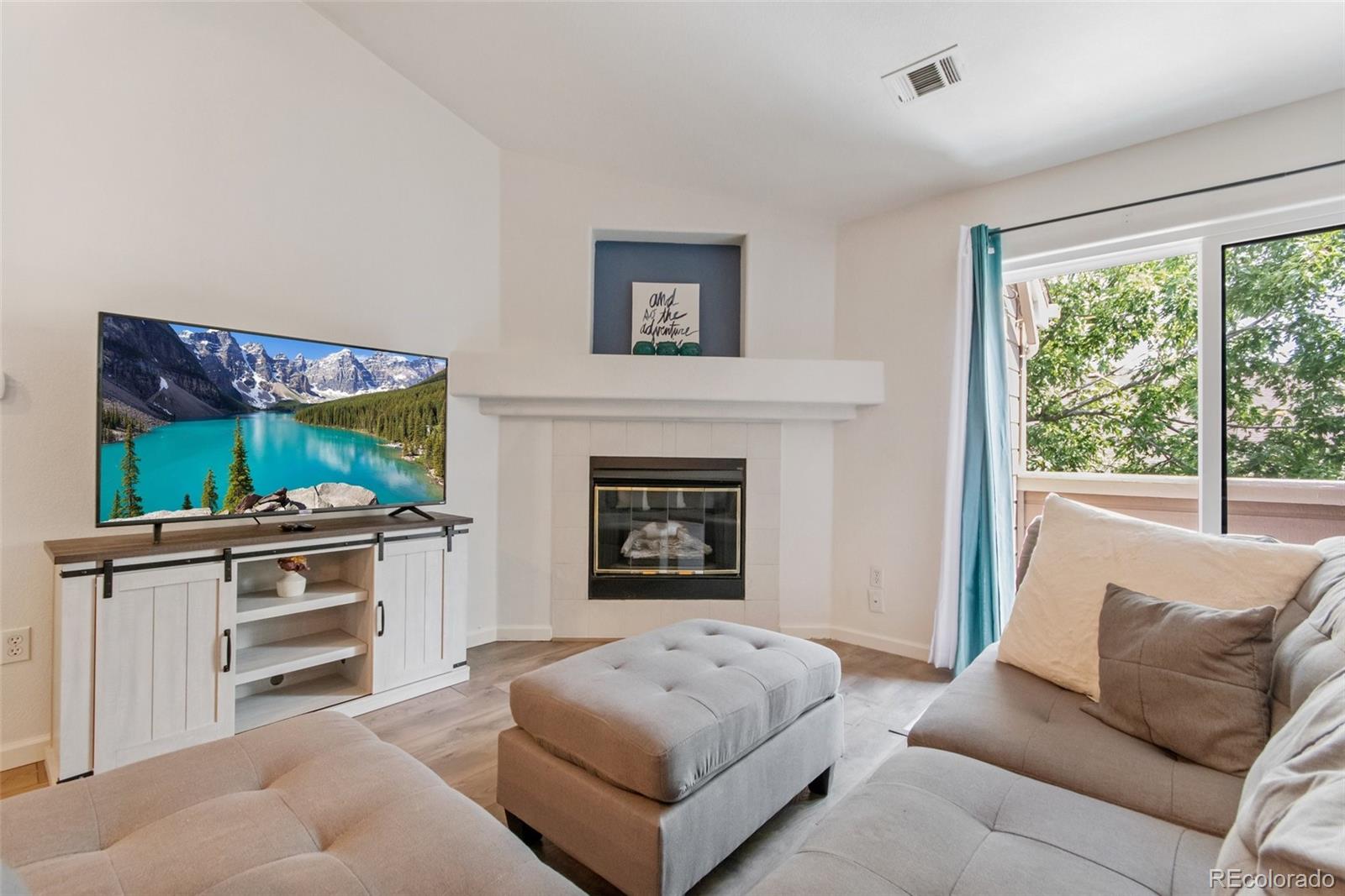 7474 S Alkire Street Unit: 304