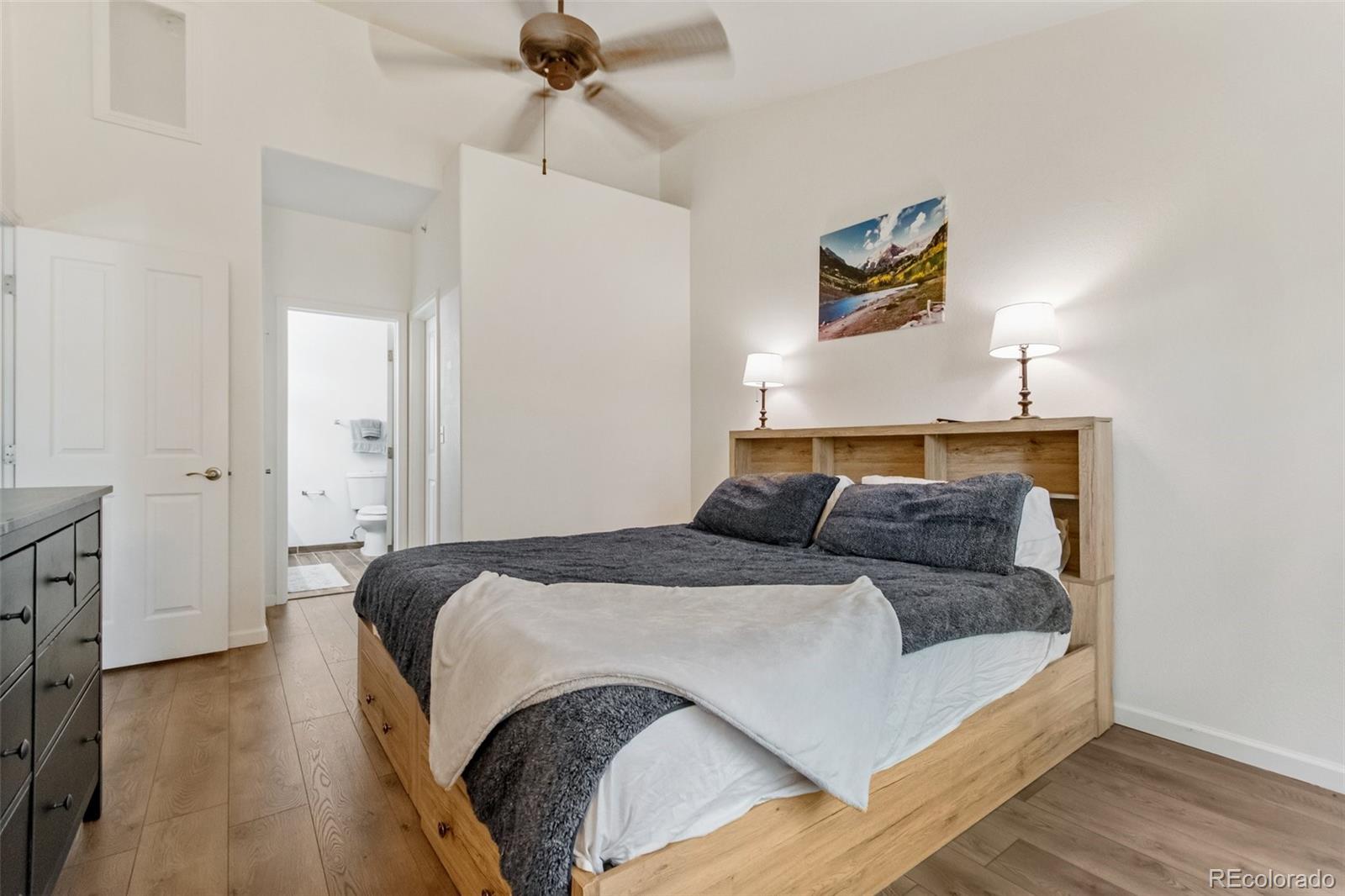 7474 S Alkire Street Unit: 304