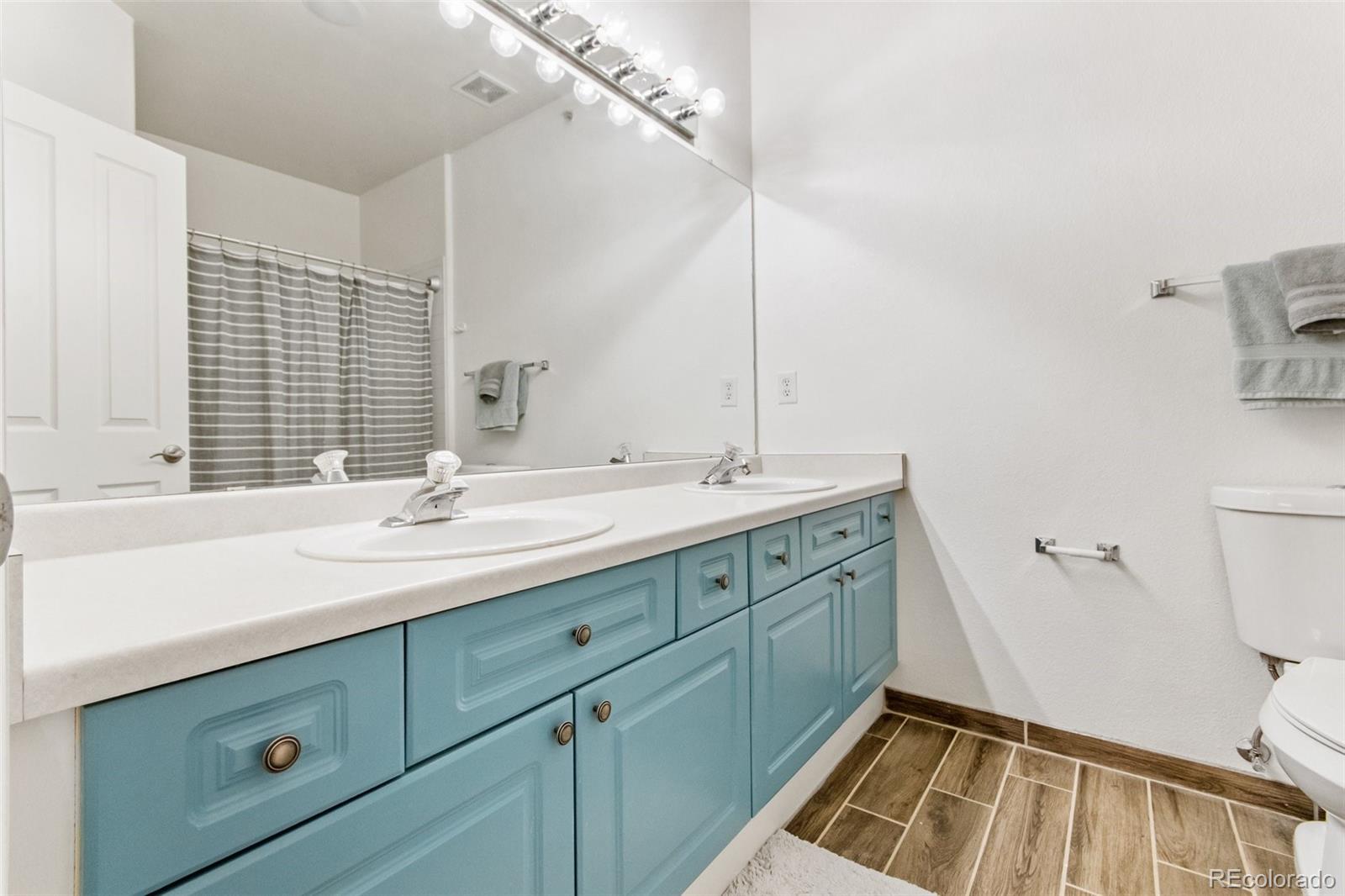 7474 S Alkire Street Unit: 304