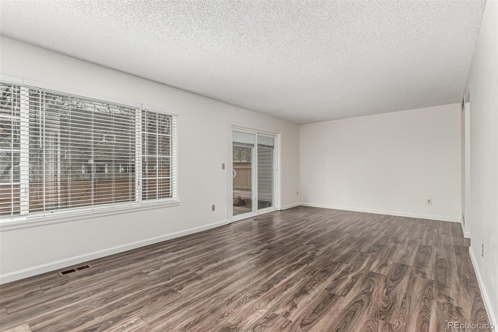 4750 S Dudley Street Unit: 41