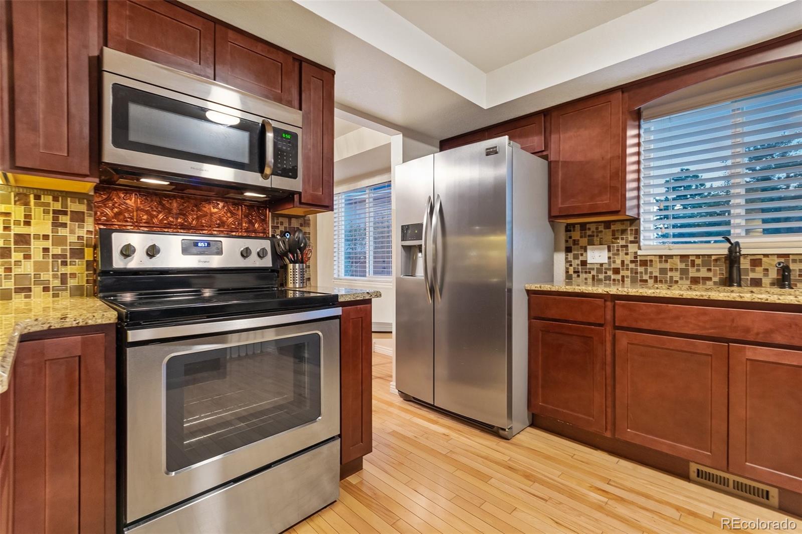 4666 E Hinsdale Place