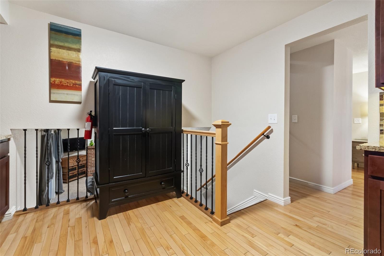 4666 E Hinsdale Place