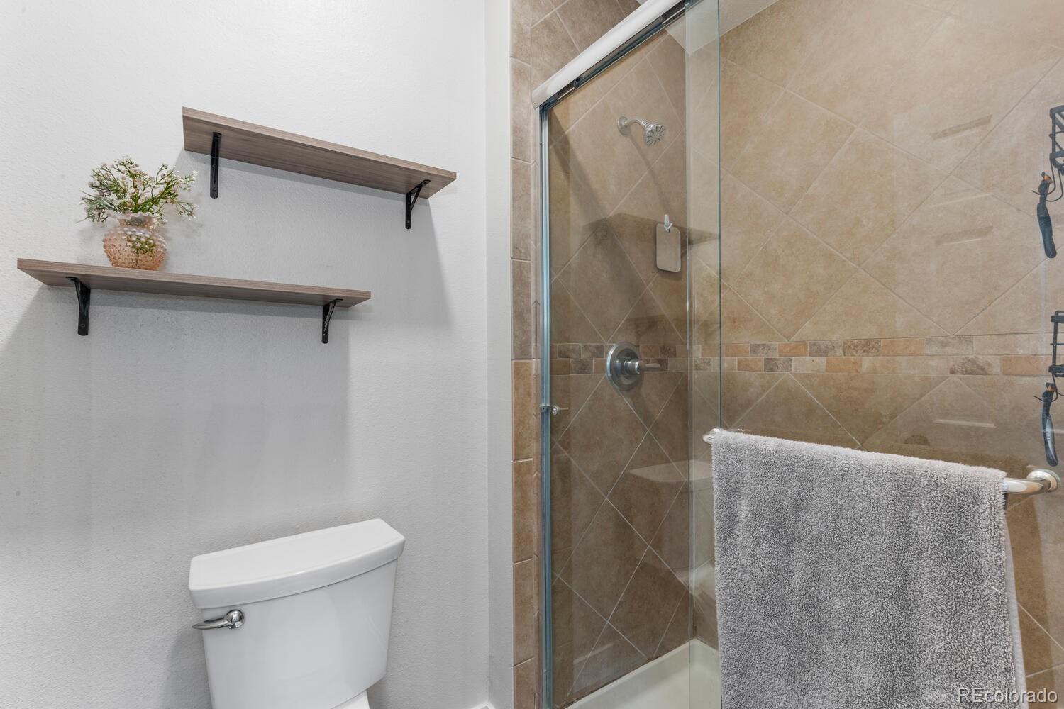 8745 Meadowlark Circle