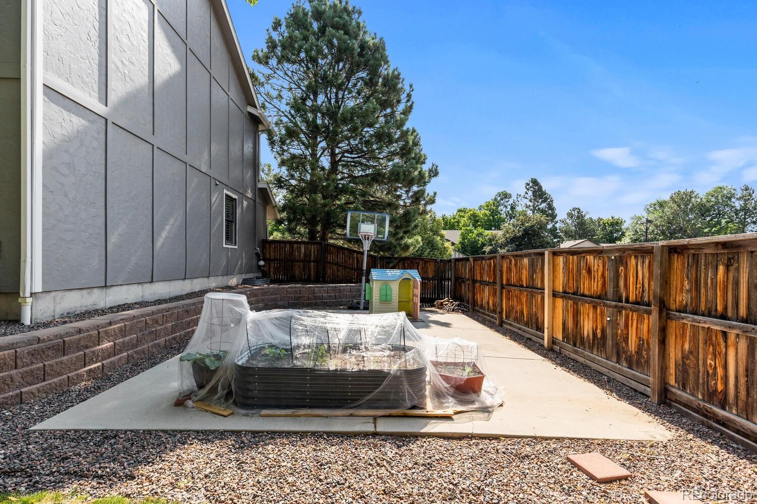 8745 Meadowlark Circle