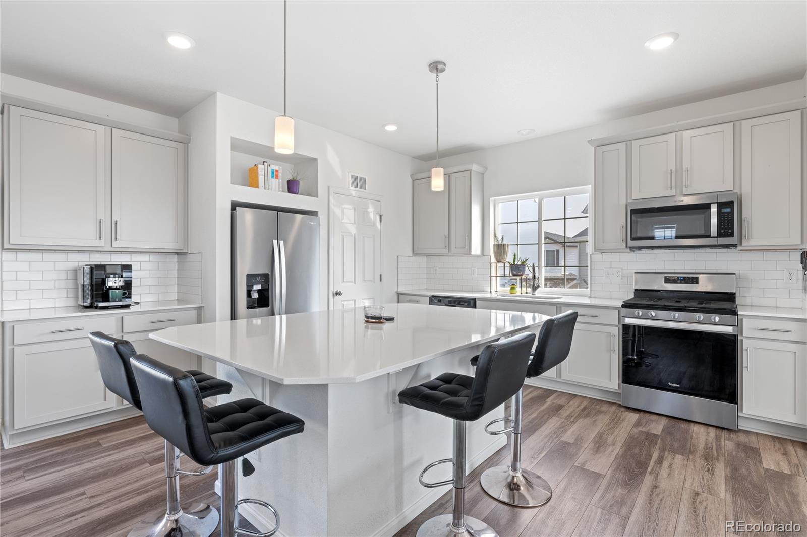 3944 N Quatar Court