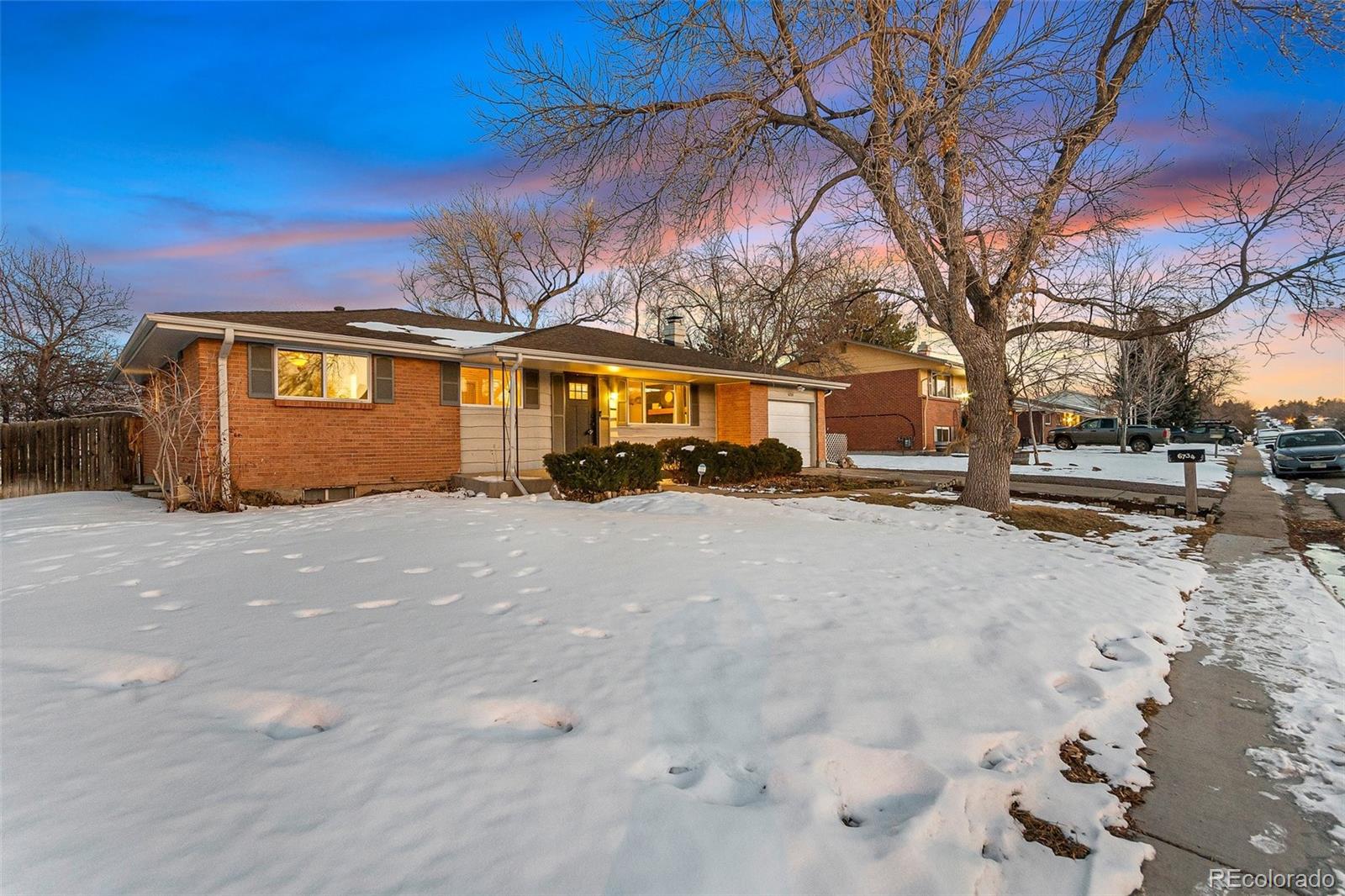 6734 S Dexter Street