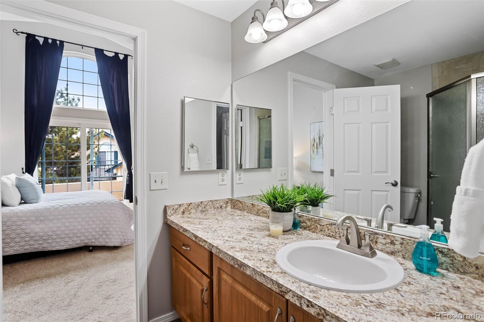 8641 E Dry Creek Road Unit: 527