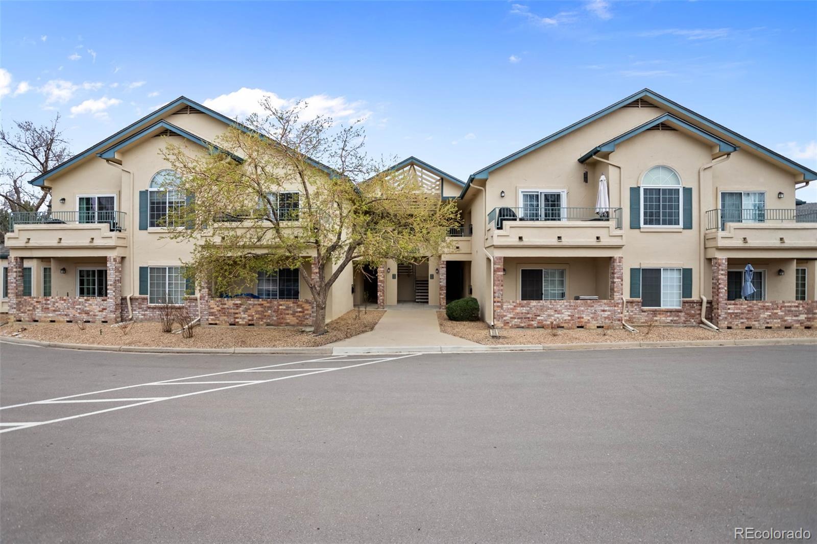 8641 E Dry Creek Road Unit: 527