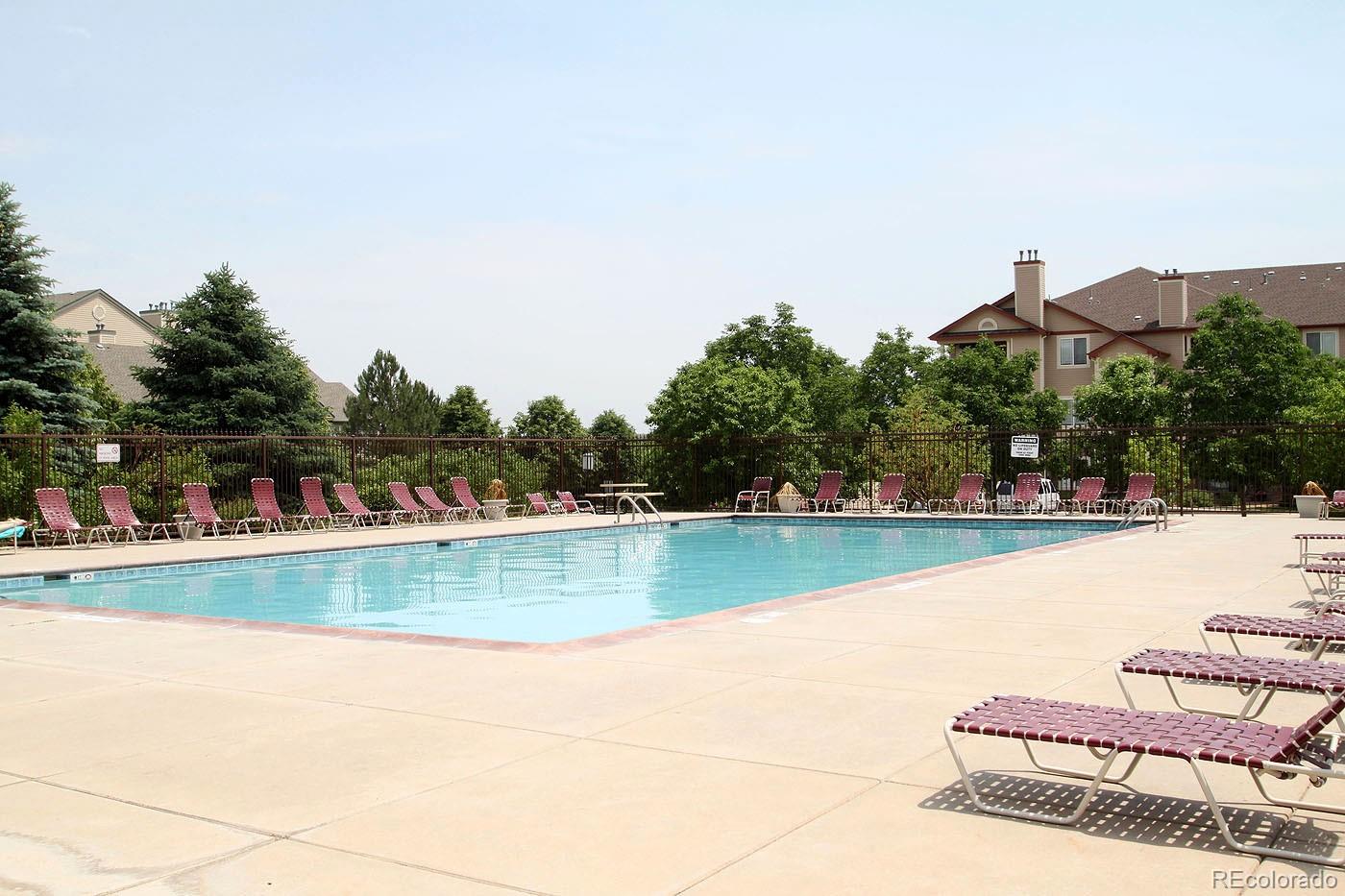 8456 S Hoyt Way Unit: 204