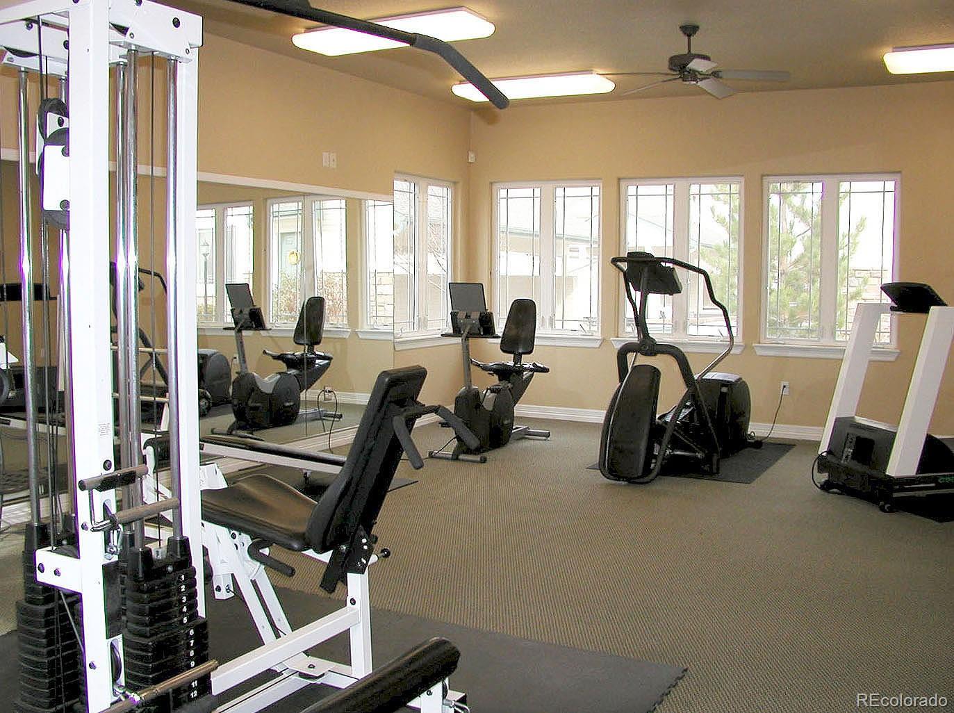 8456 S Hoyt Way Unit: 204