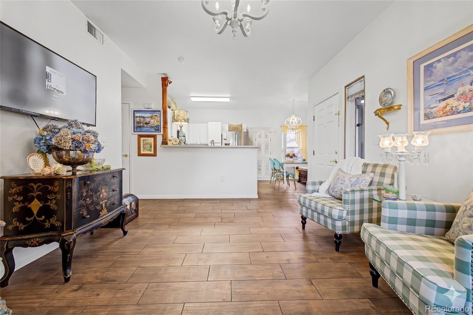 4875 S Balsam Way Unit: 7-101