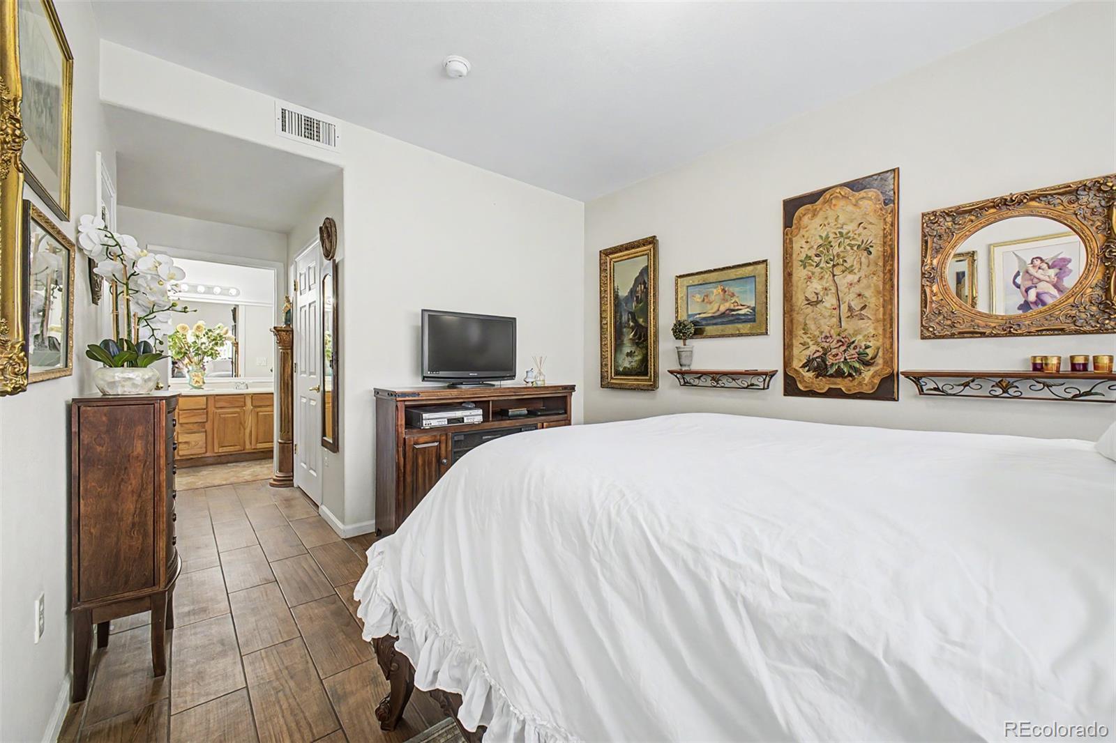 4875 S Balsam Way Unit: 7-101