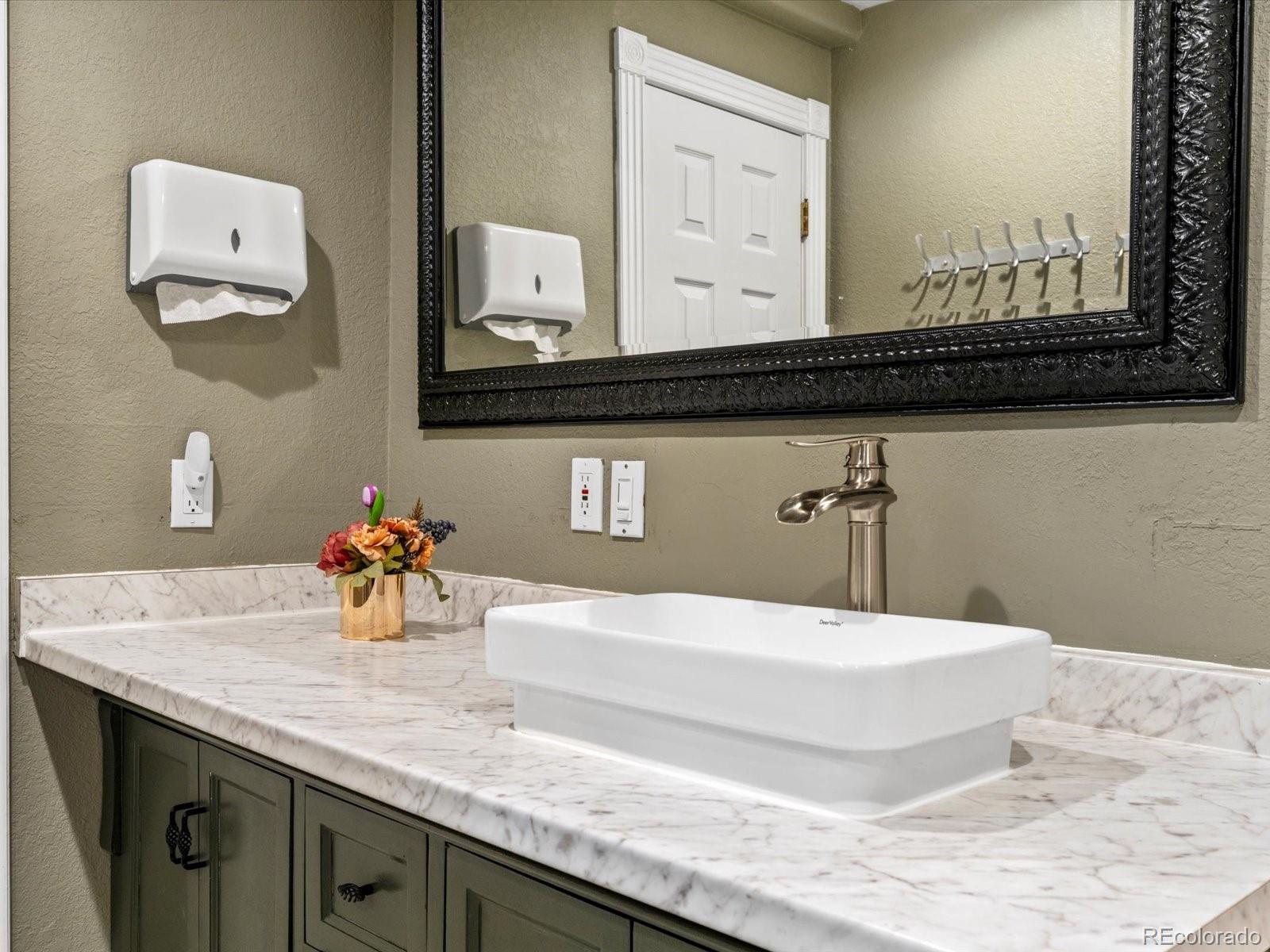 34570 Wagon Wheel Trail