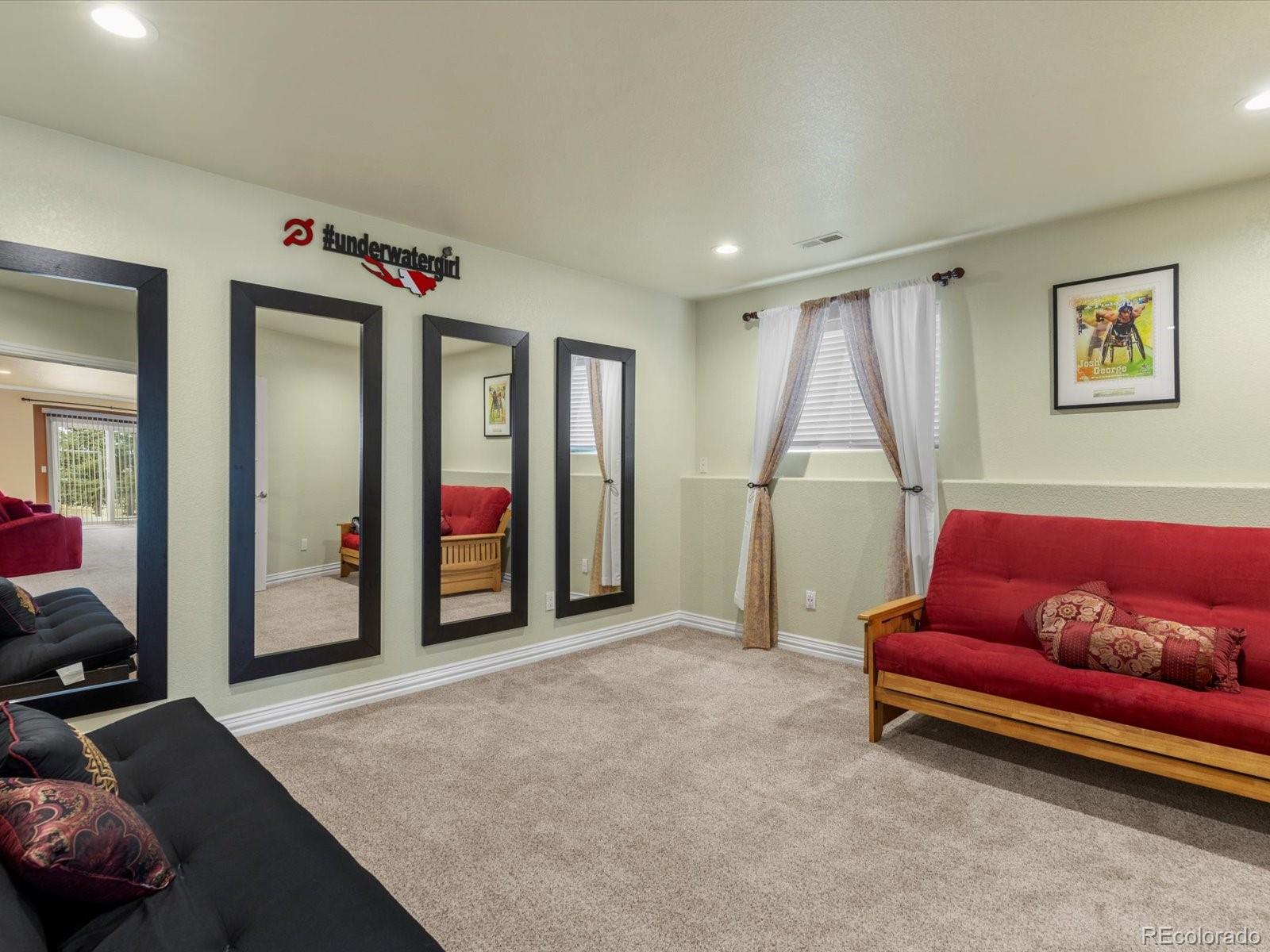 34570 Wagon Wheel Trail