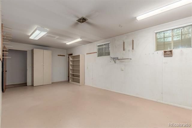 680 S Canosa Court