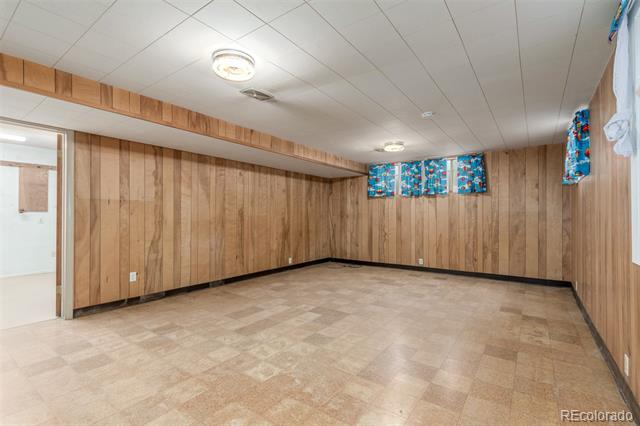 680 S Canosa Court