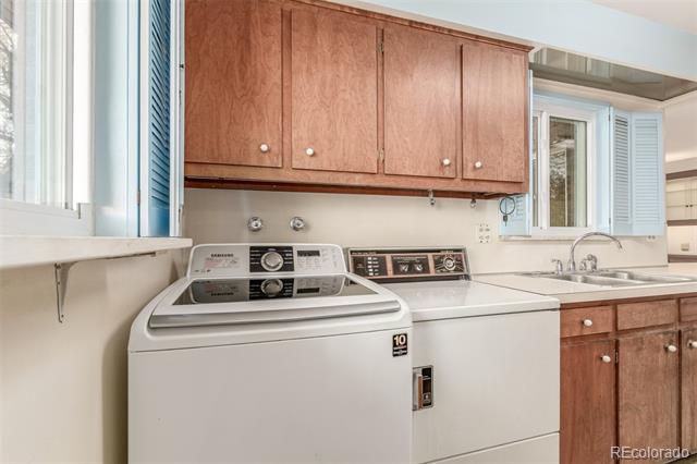 680 S Canosa Court