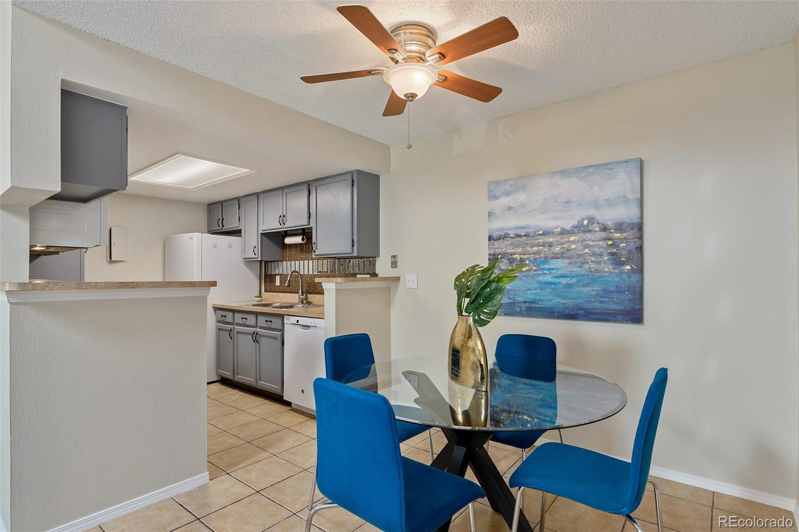 8225 Fairmount Drive Unit: 203