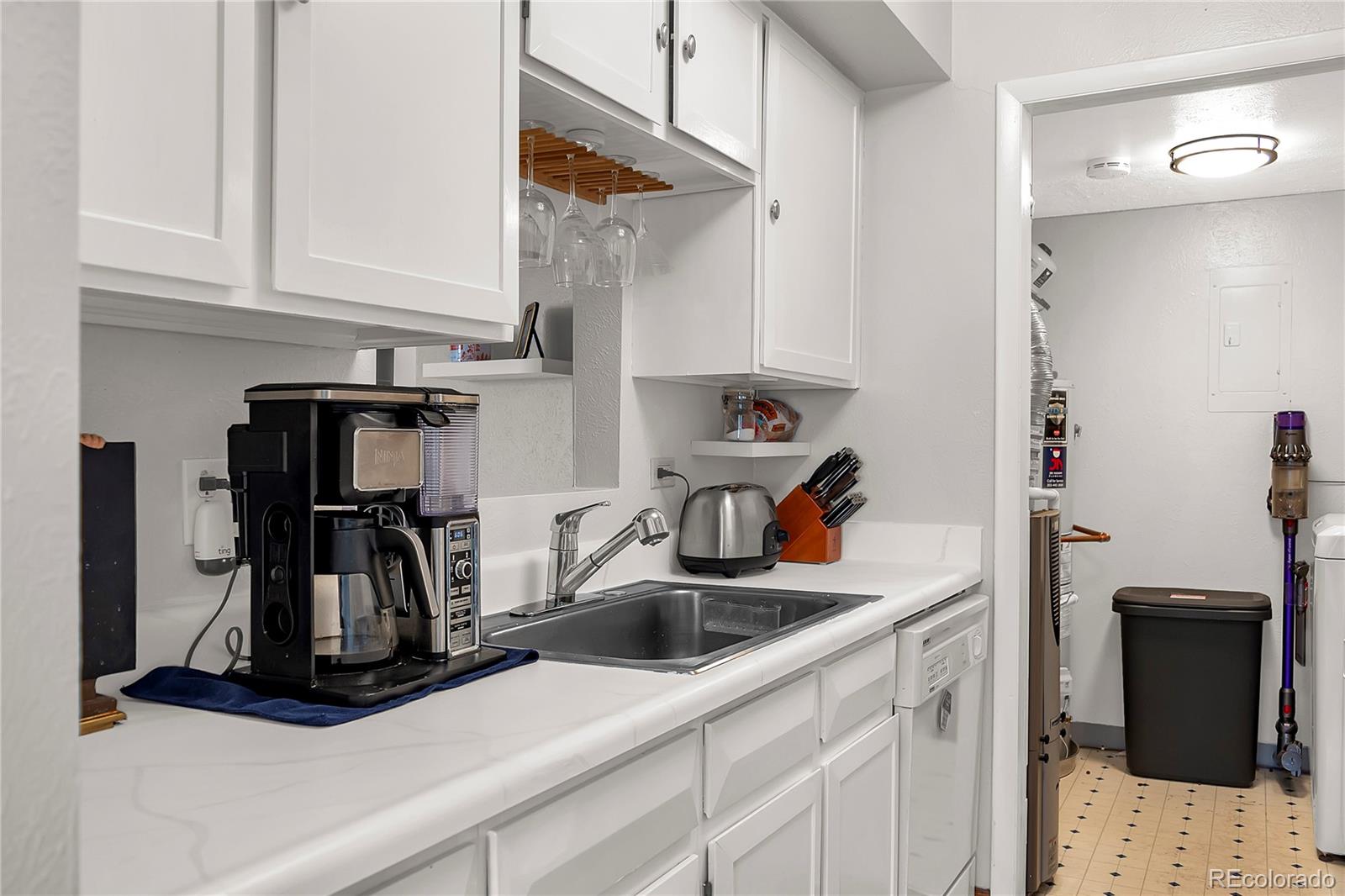 2557 S Dover Street Unit: 68