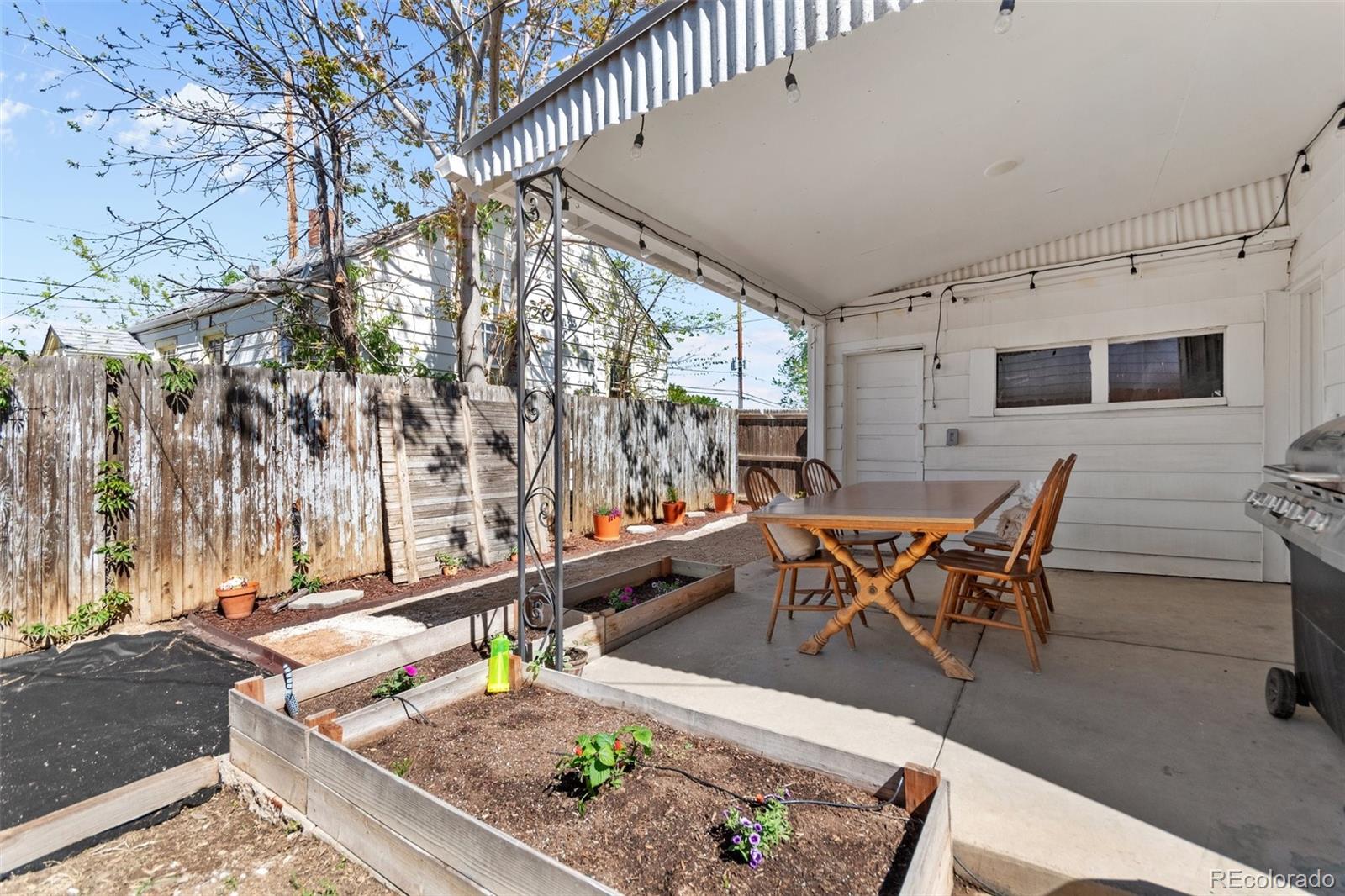 3001 S Lincoln Street