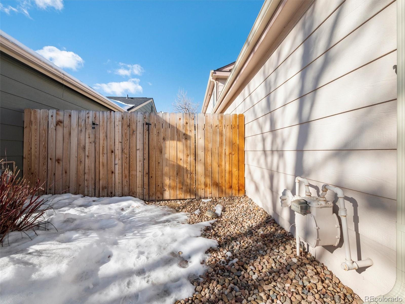 5641 S Youngfield Street