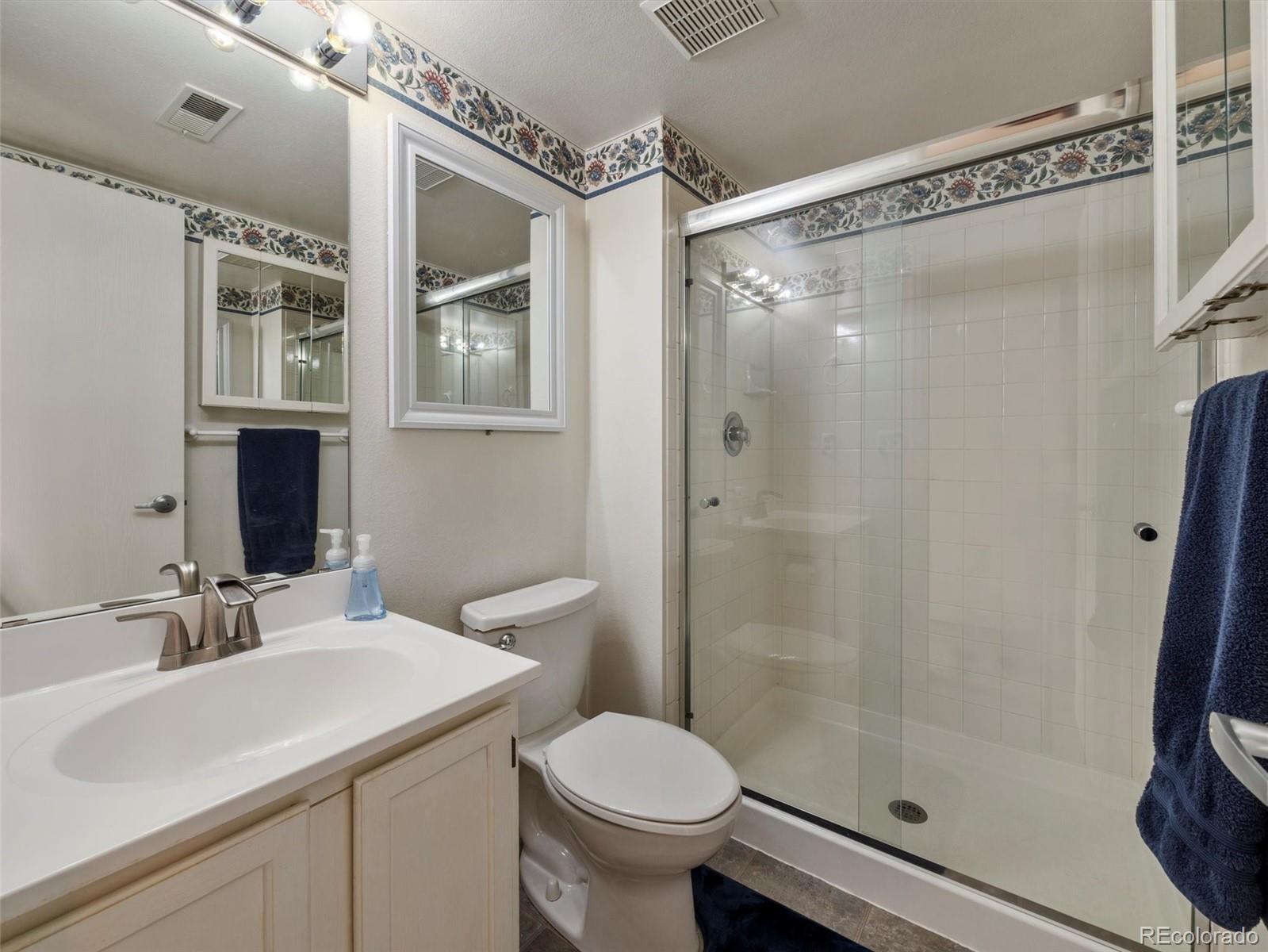 5641 S Youngfield Street