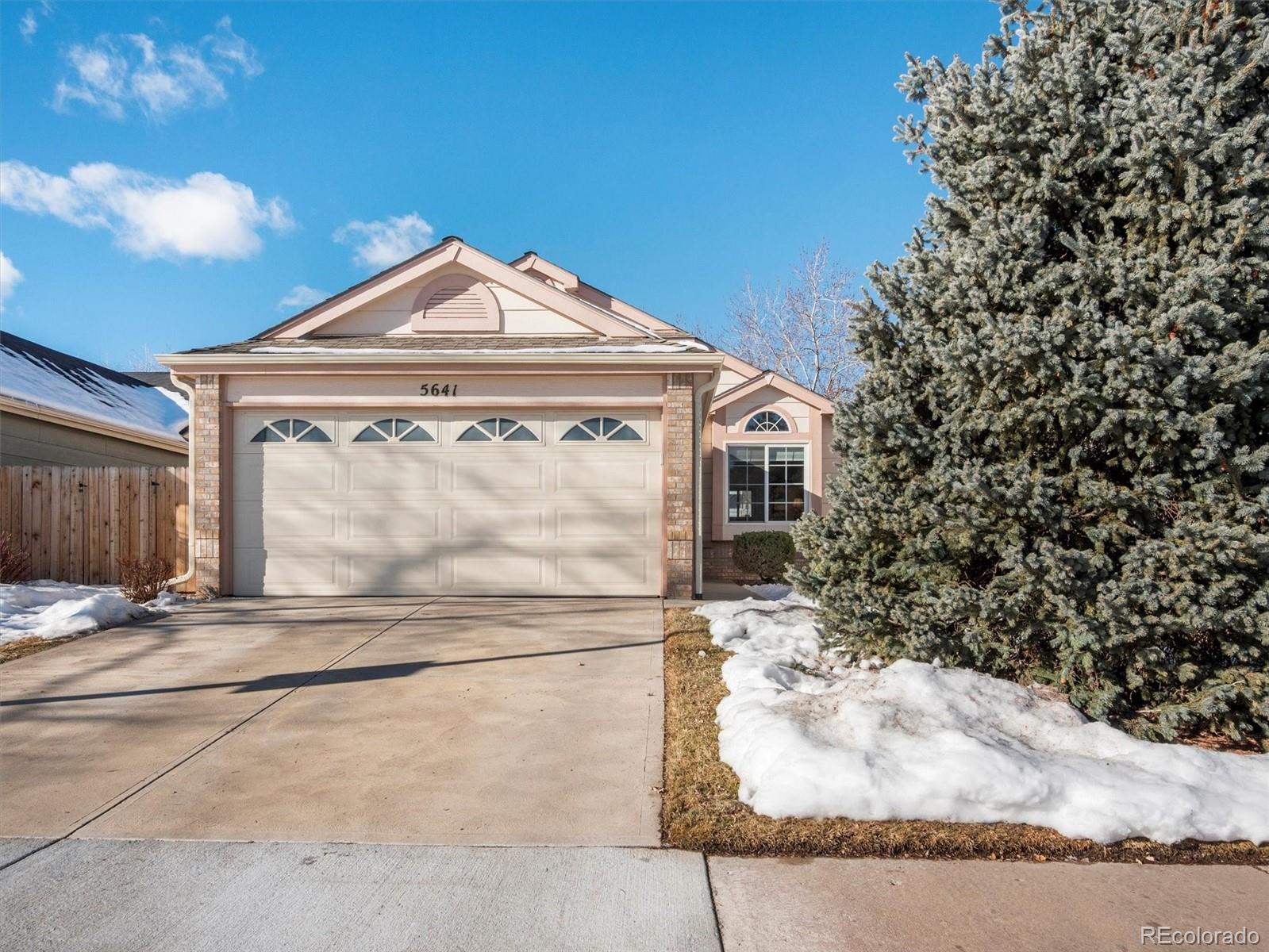 5641 S Youngfield Street