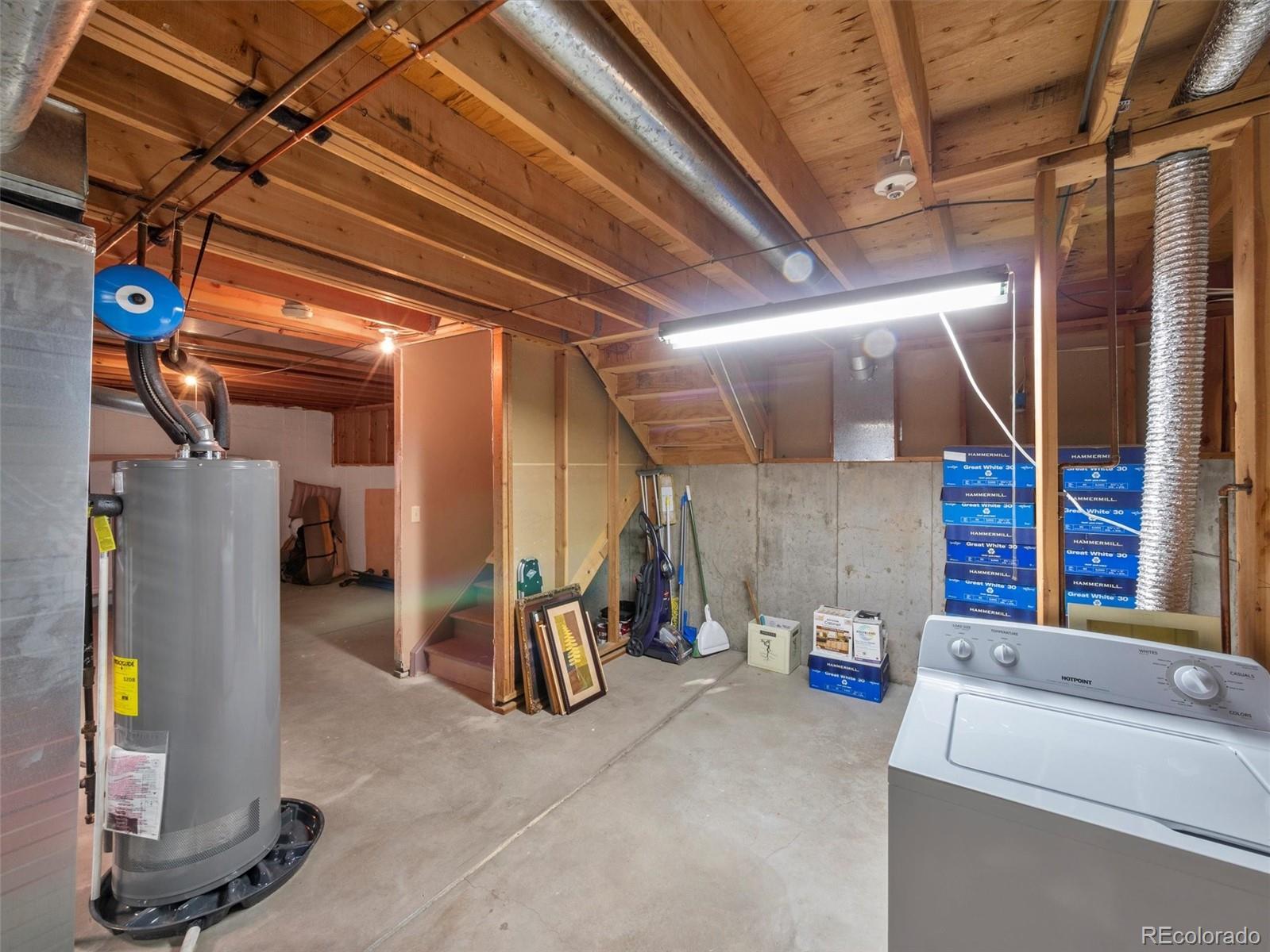 5641 S Youngfield Street