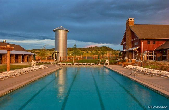 2515 Sweet Wind Avenue