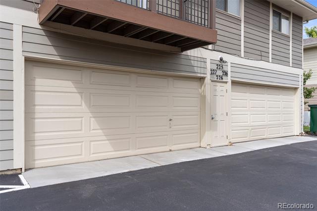1225 S Oneida Street Unit: 225