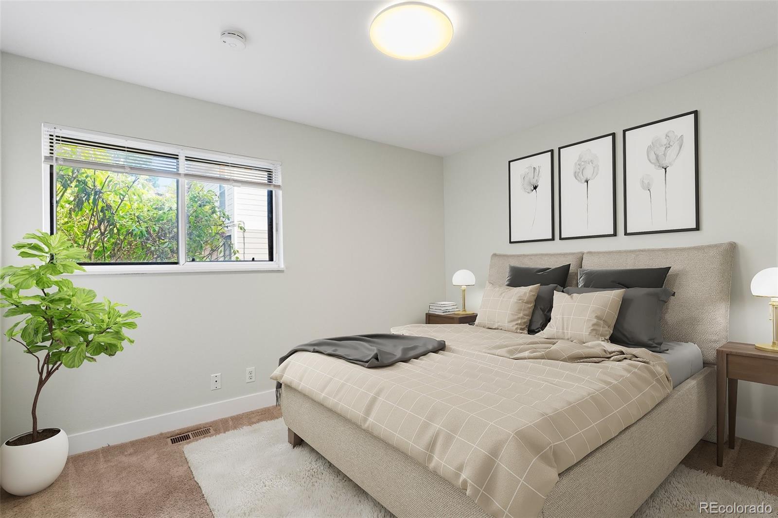 1225 S Oneida Street Unit: 225