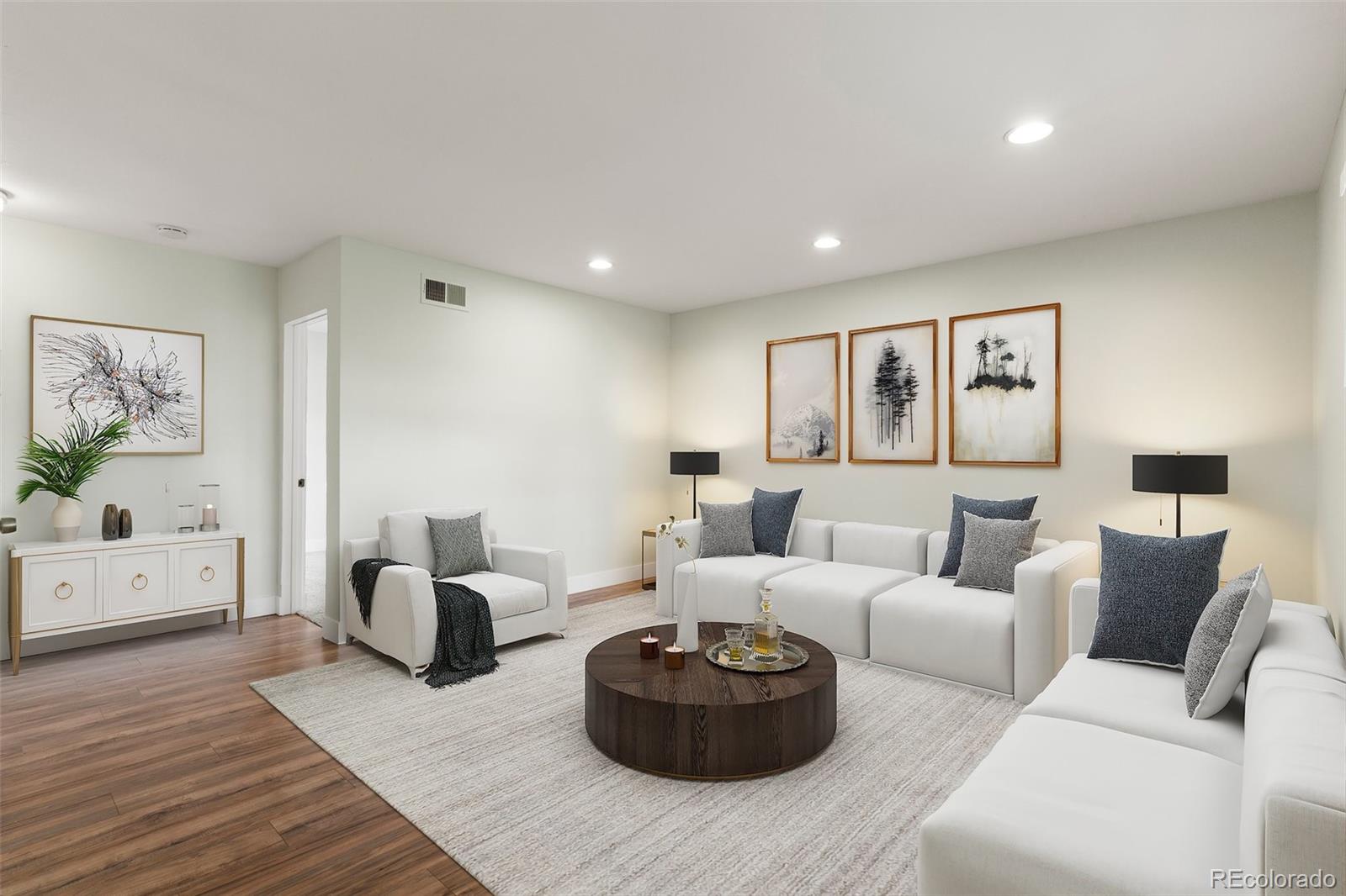 1225 S Oneida Street Unit: 225