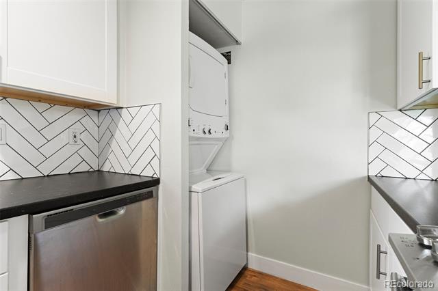 1225 S Oneida Street Unit: 225
