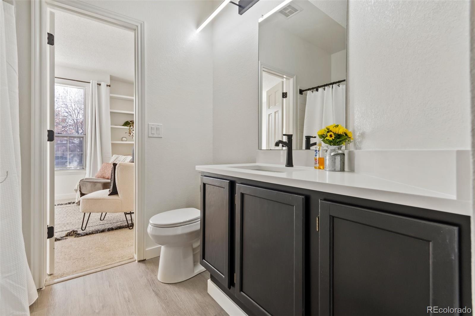 3016 W Prentice Avenue Unit: L