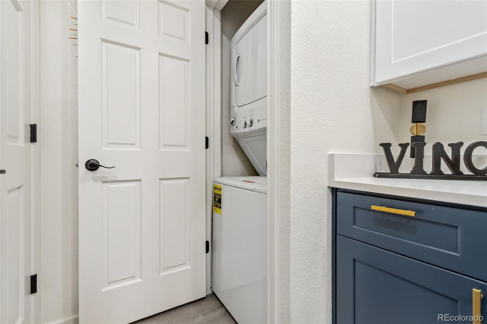 3016 W Prentice Avenue Unit: L