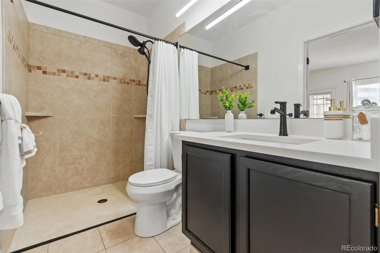 3016 W Prentice Avenue Unit: L