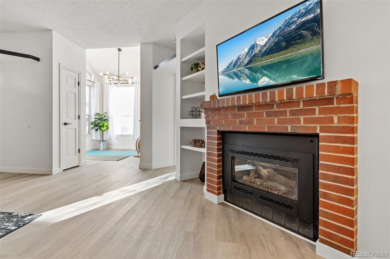 3016 W Prentice Avenue Unit: L