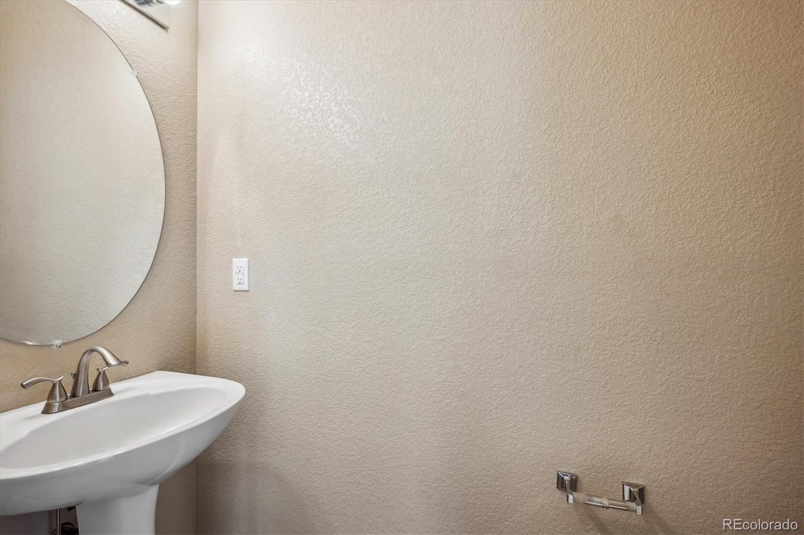 9543 Pearl Circle Unit: 101