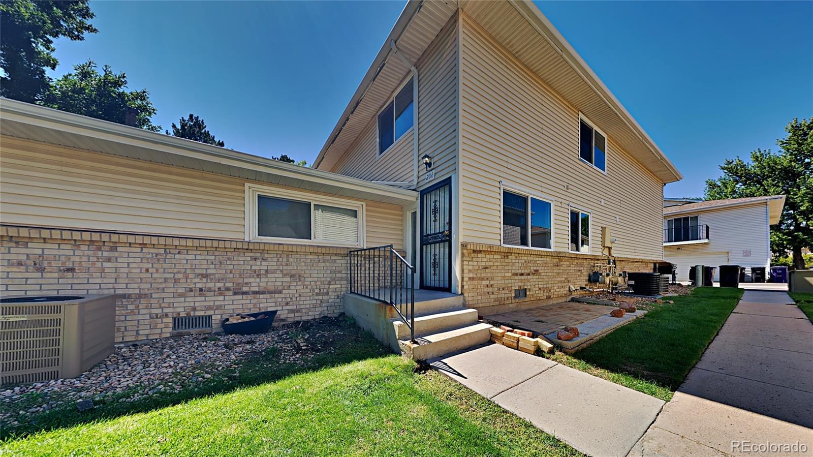 9255 E Lehigh Avenue Unit: 206