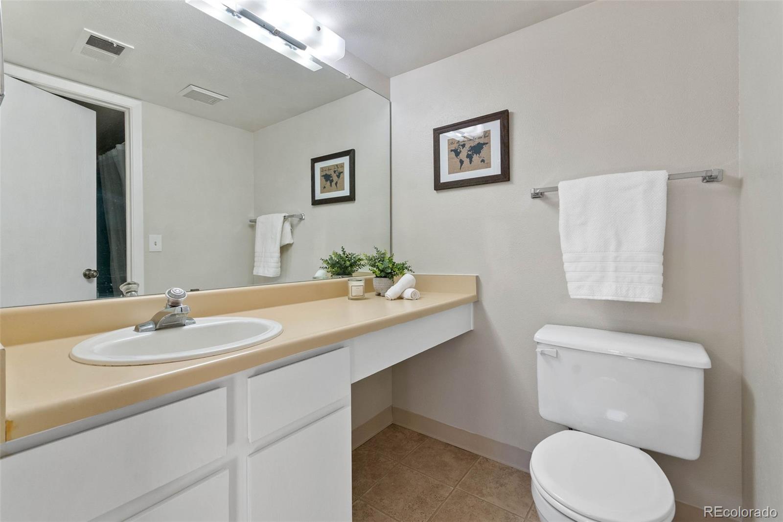 4896 S Dudley Street Unit: 6-8