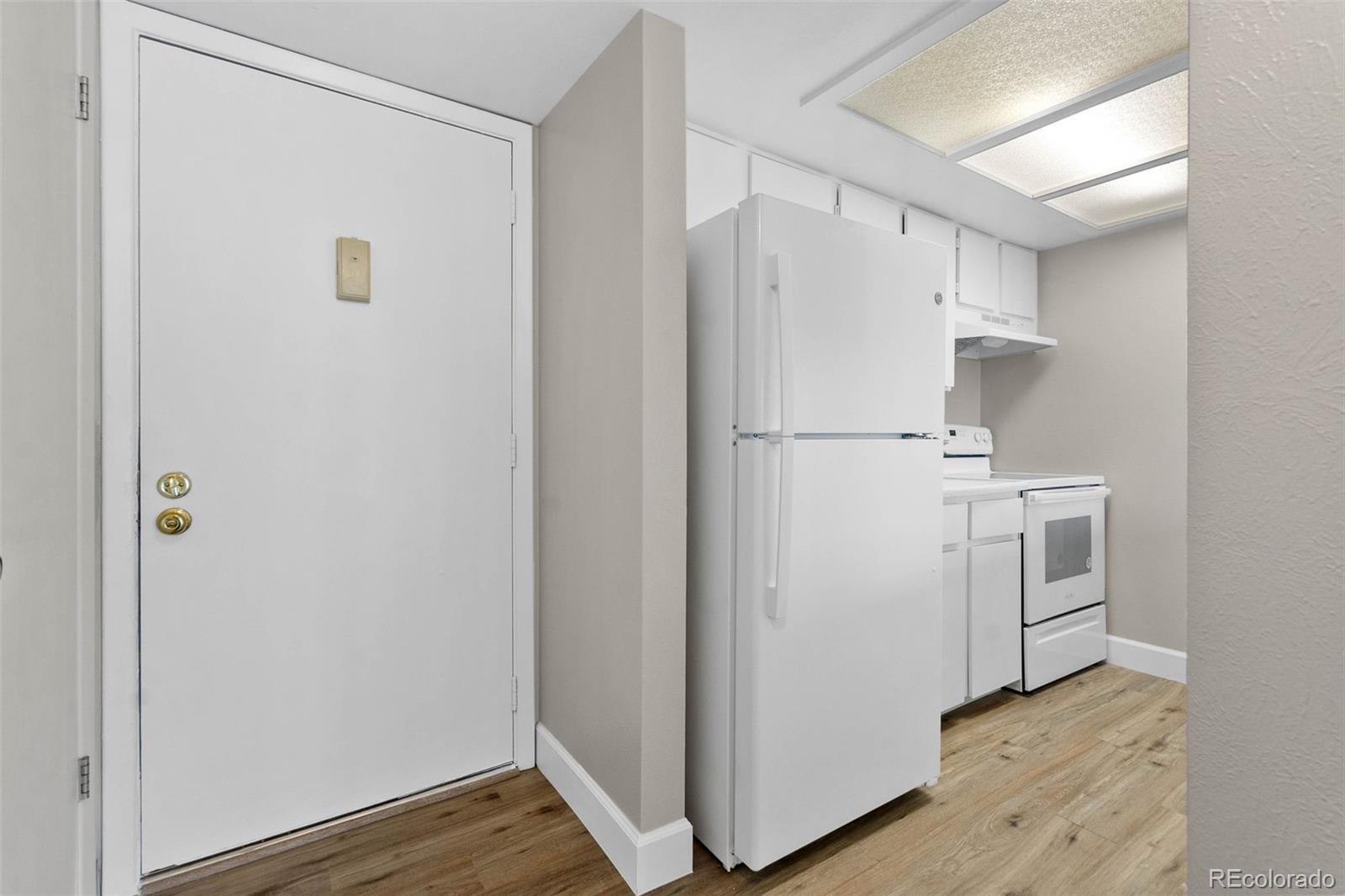 4896 S Dudley Street Unit: 6-8