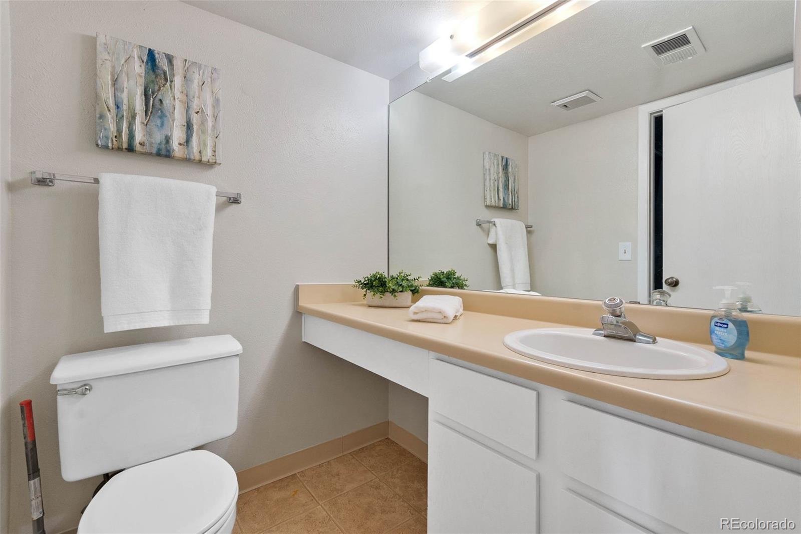 4896 S Dudley Street Unit: 6-8