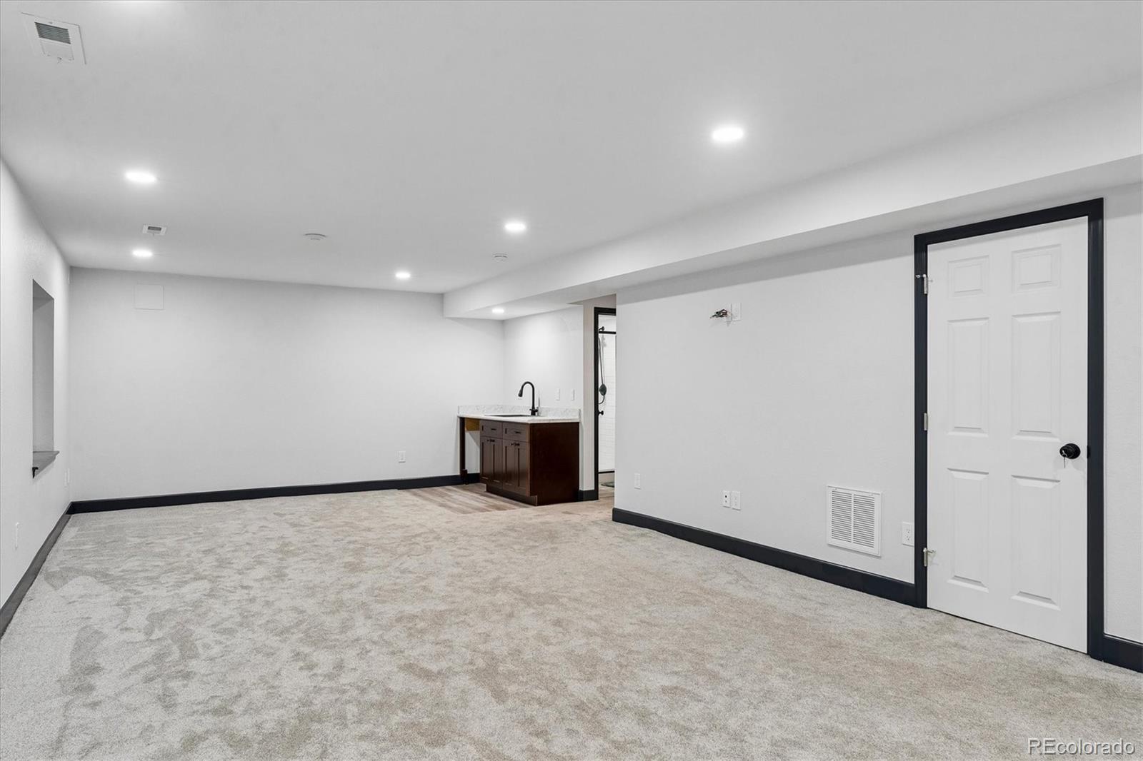 11945 S Black Horn Circle