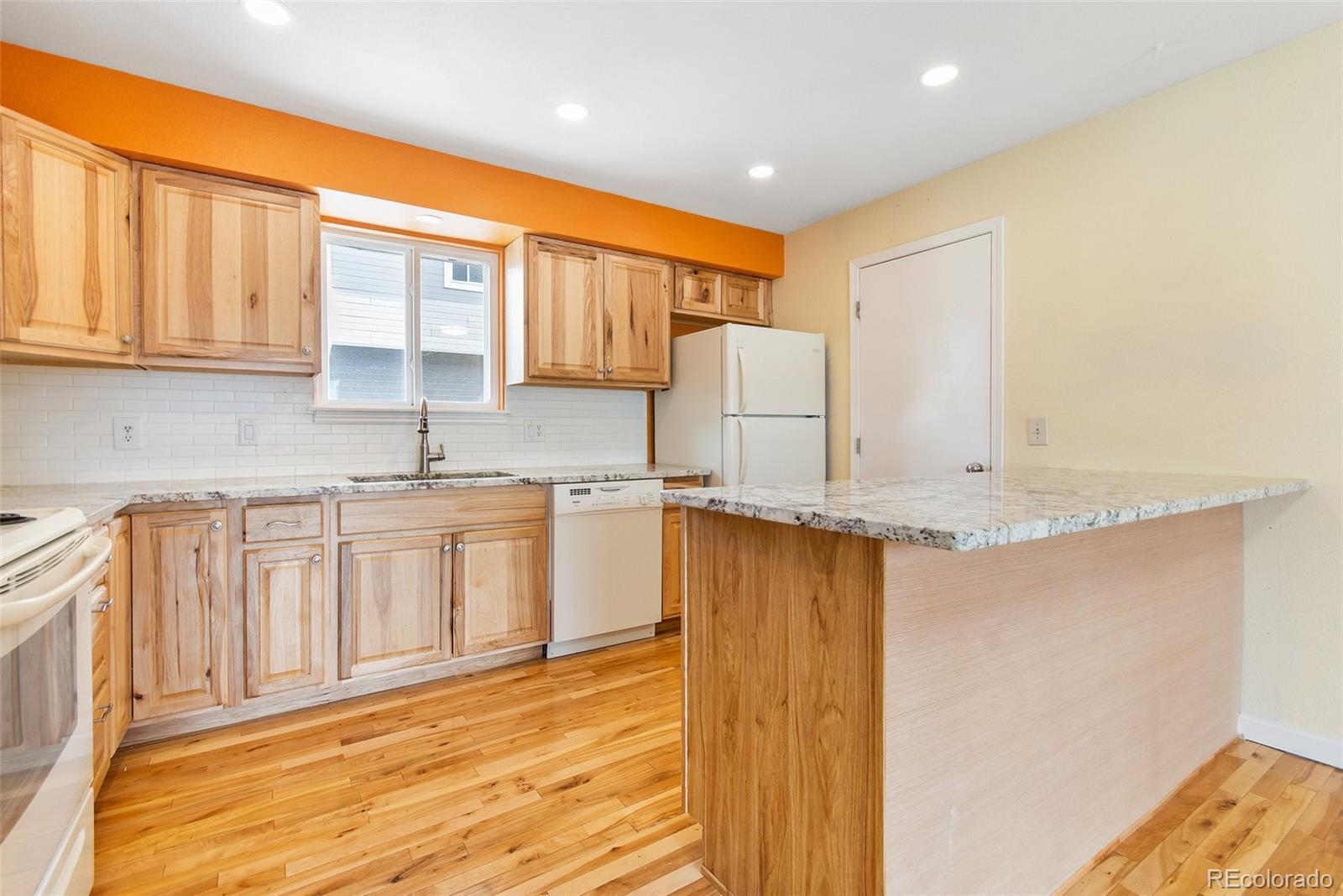 5250 S Huron Way Unit: 11-207